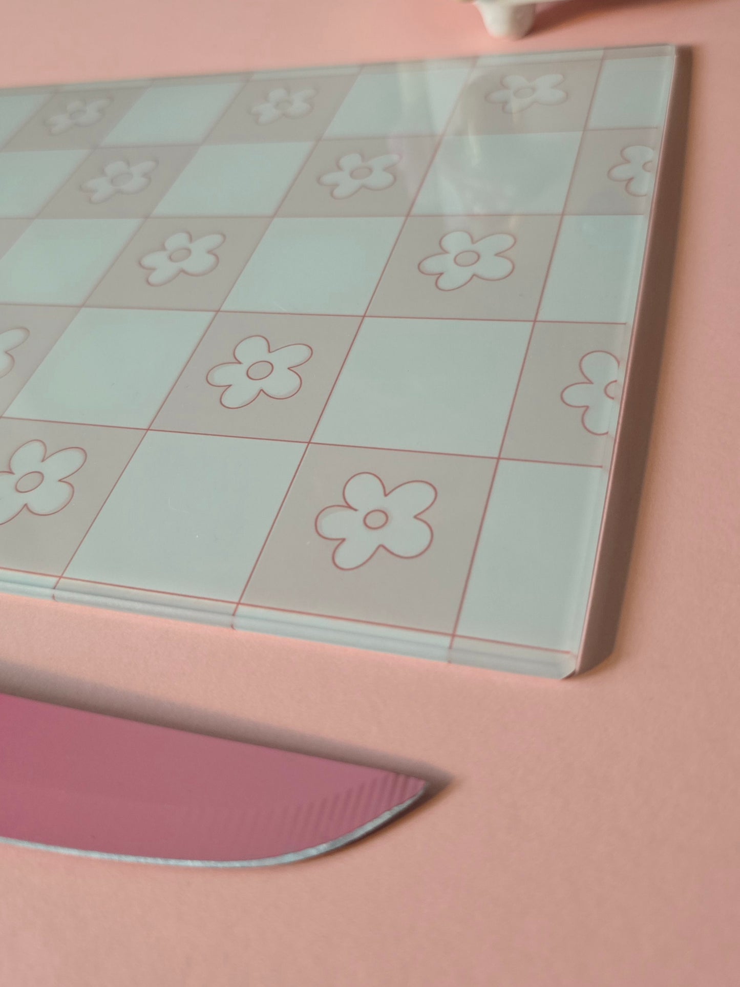Pale Pink Flower Check Glass Chopping Board