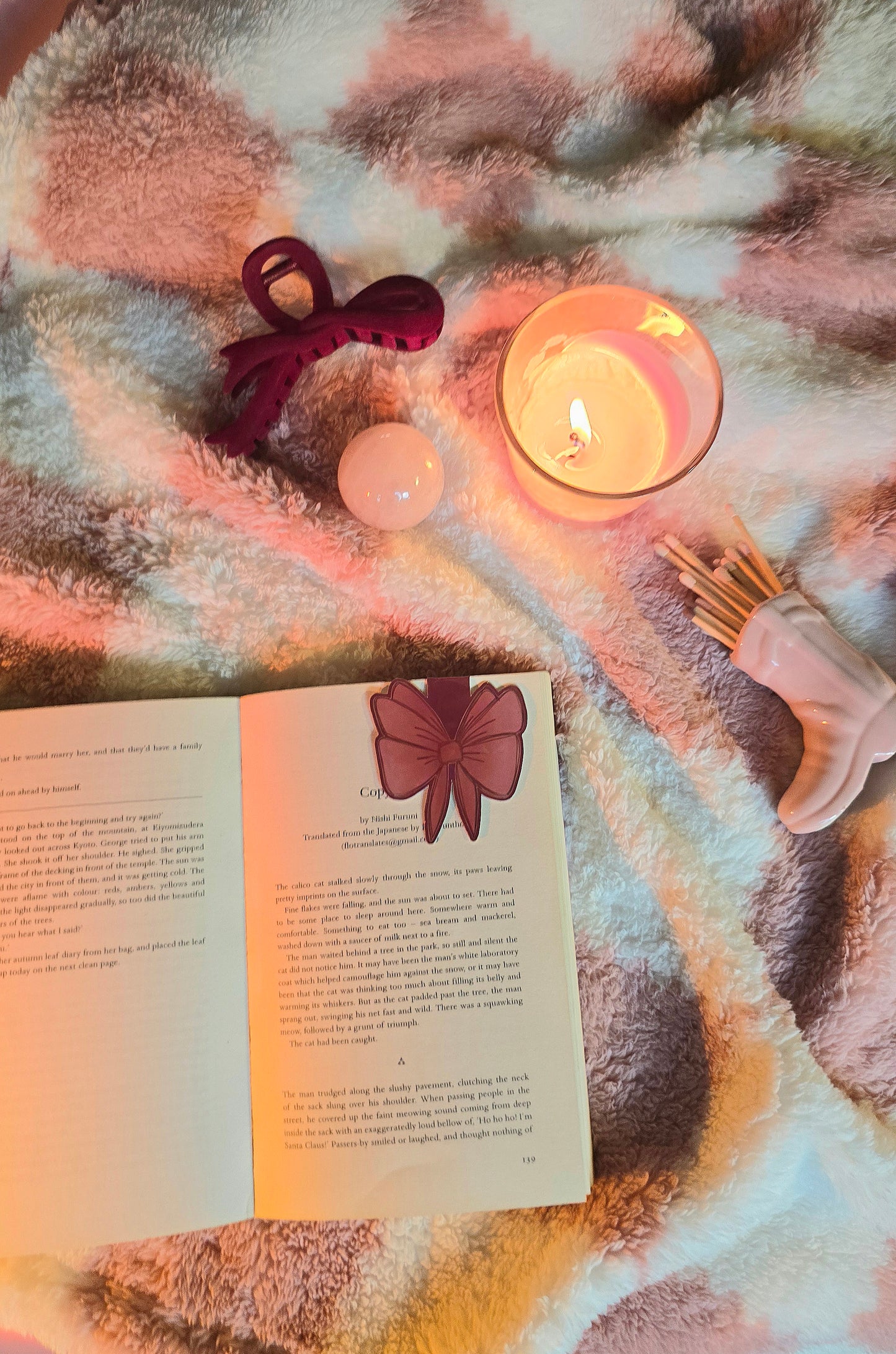 Cute Red Bow Magnetic Flip Bookmark