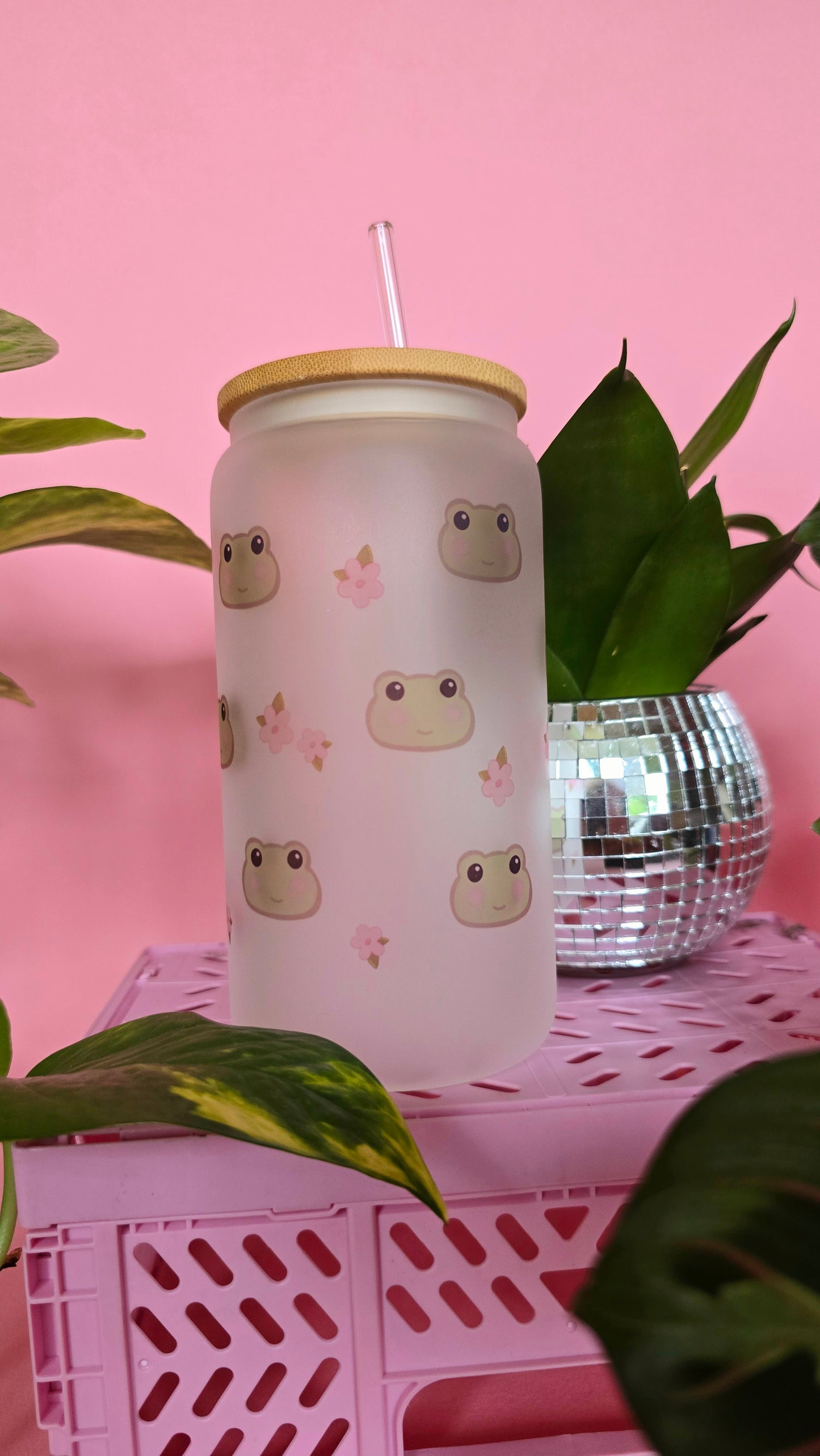 Frogs & Flowers | 16oz glass can tumbler