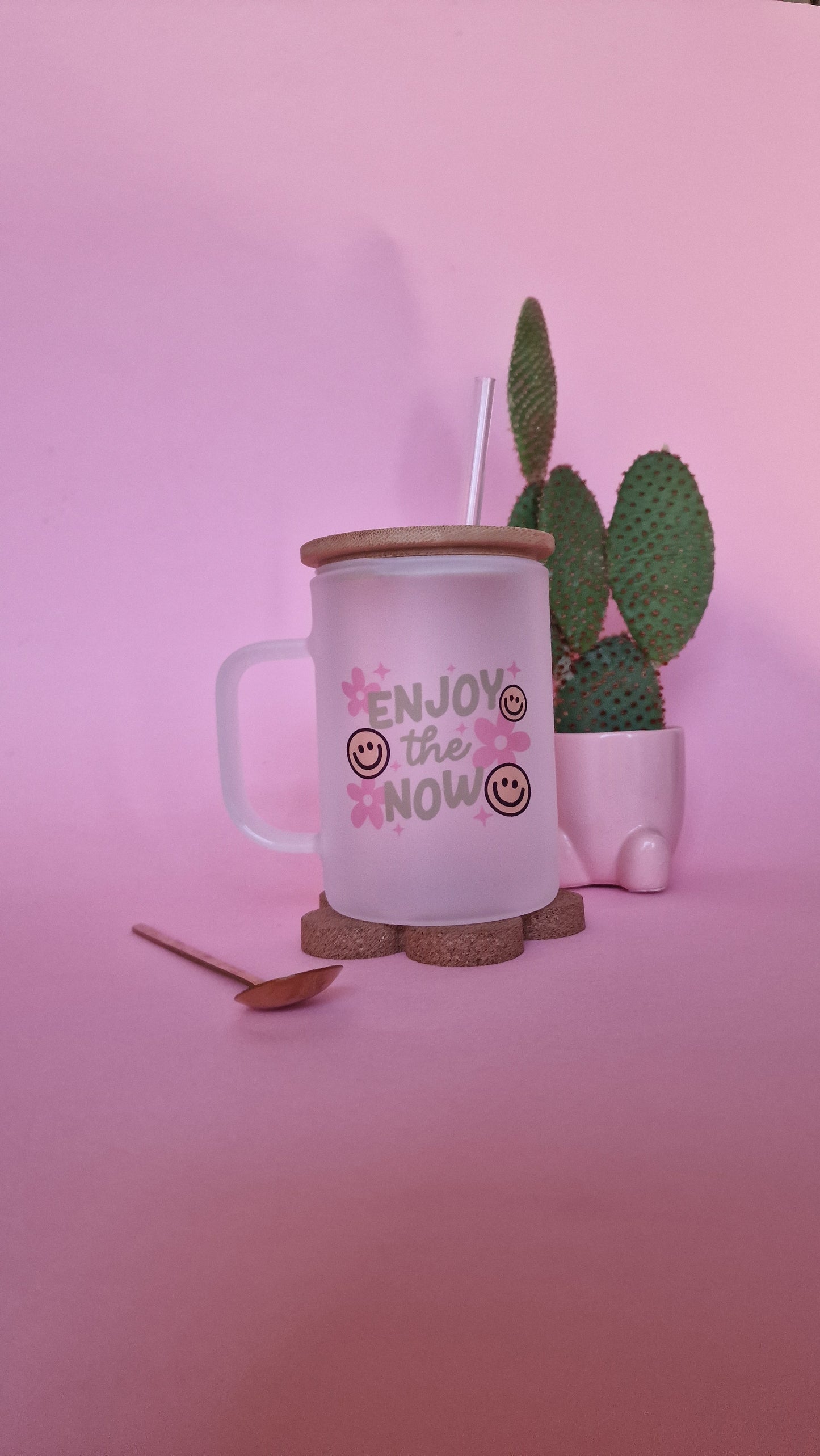 Enjoy the now | Large Lidded 17oz Frosted Glass Mugs