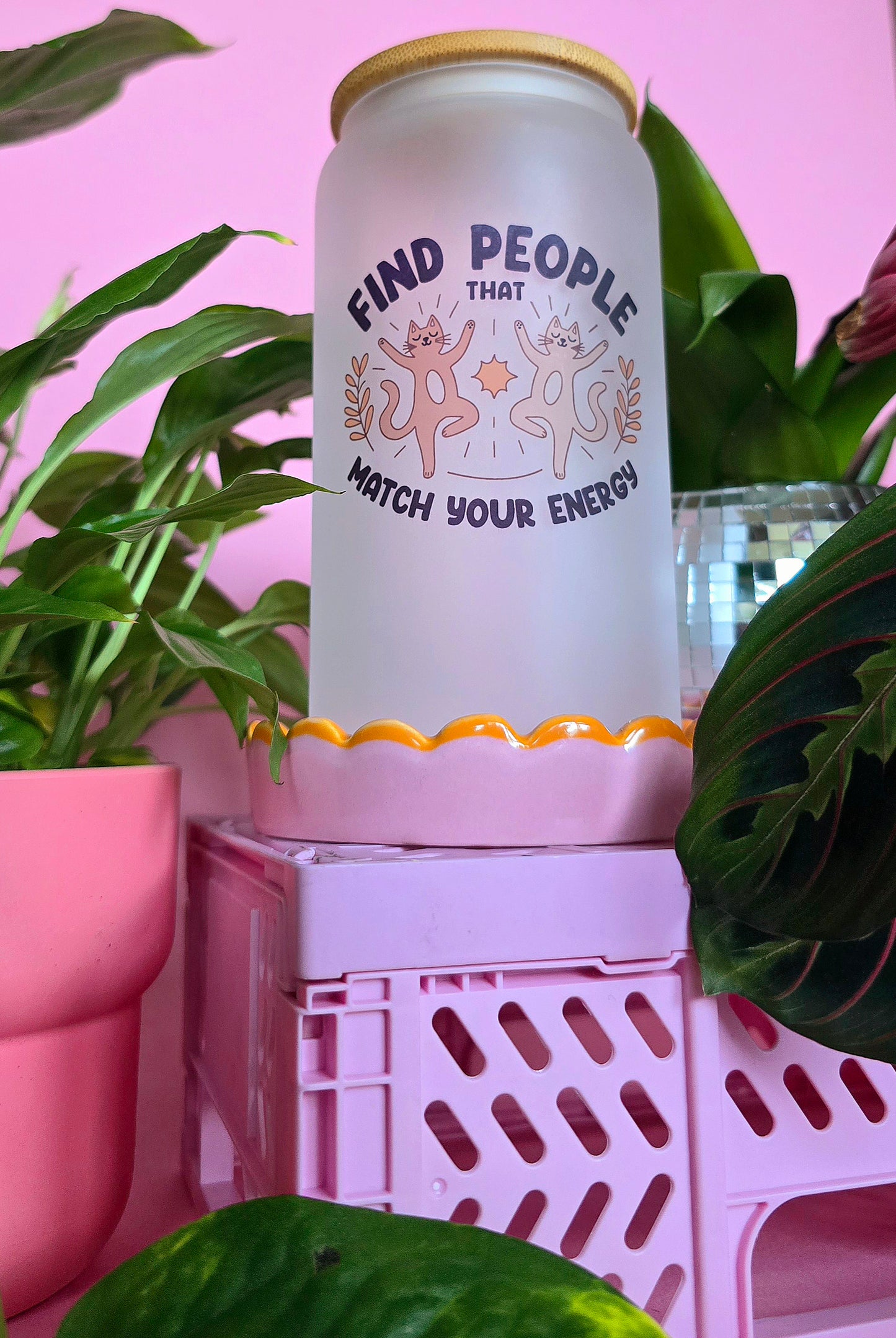 Cute Cat Find People That Match Your Vibe Glass Tumbler