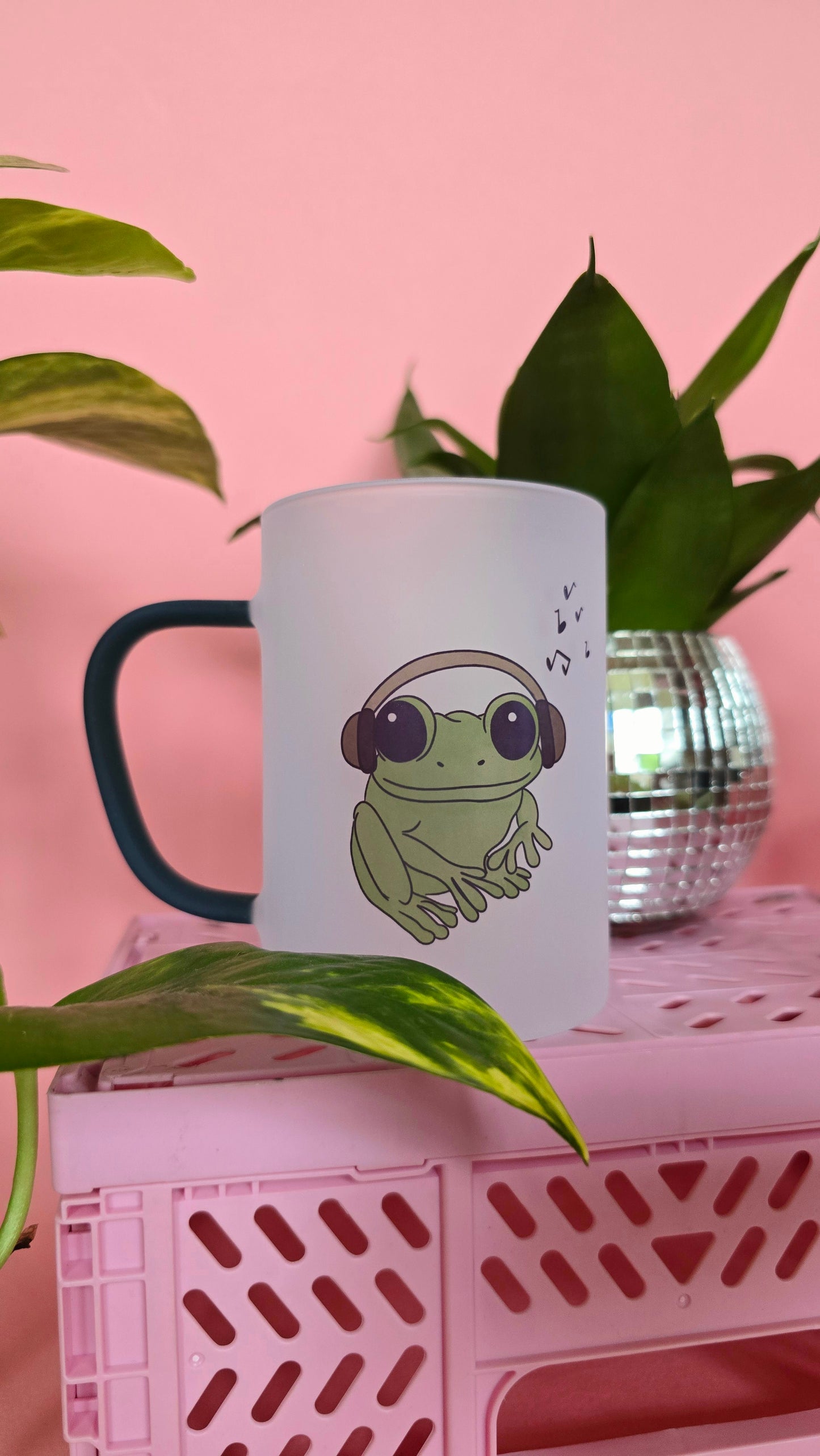 Hip Hop Frog Mug | Pink or Green Handled Frosted Glass Mug