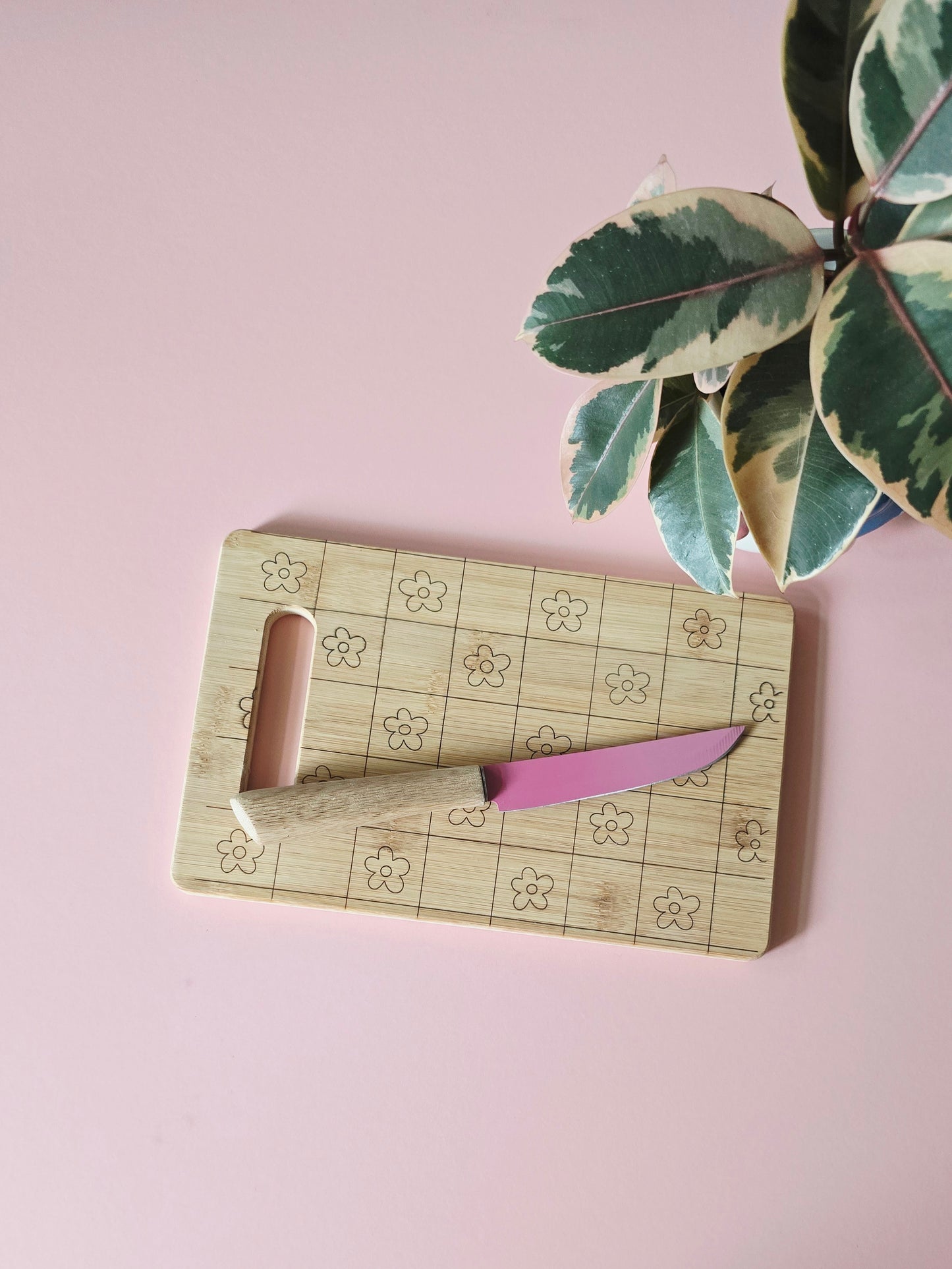 Cute Check Flowers Organic Bamboo Chopping Board