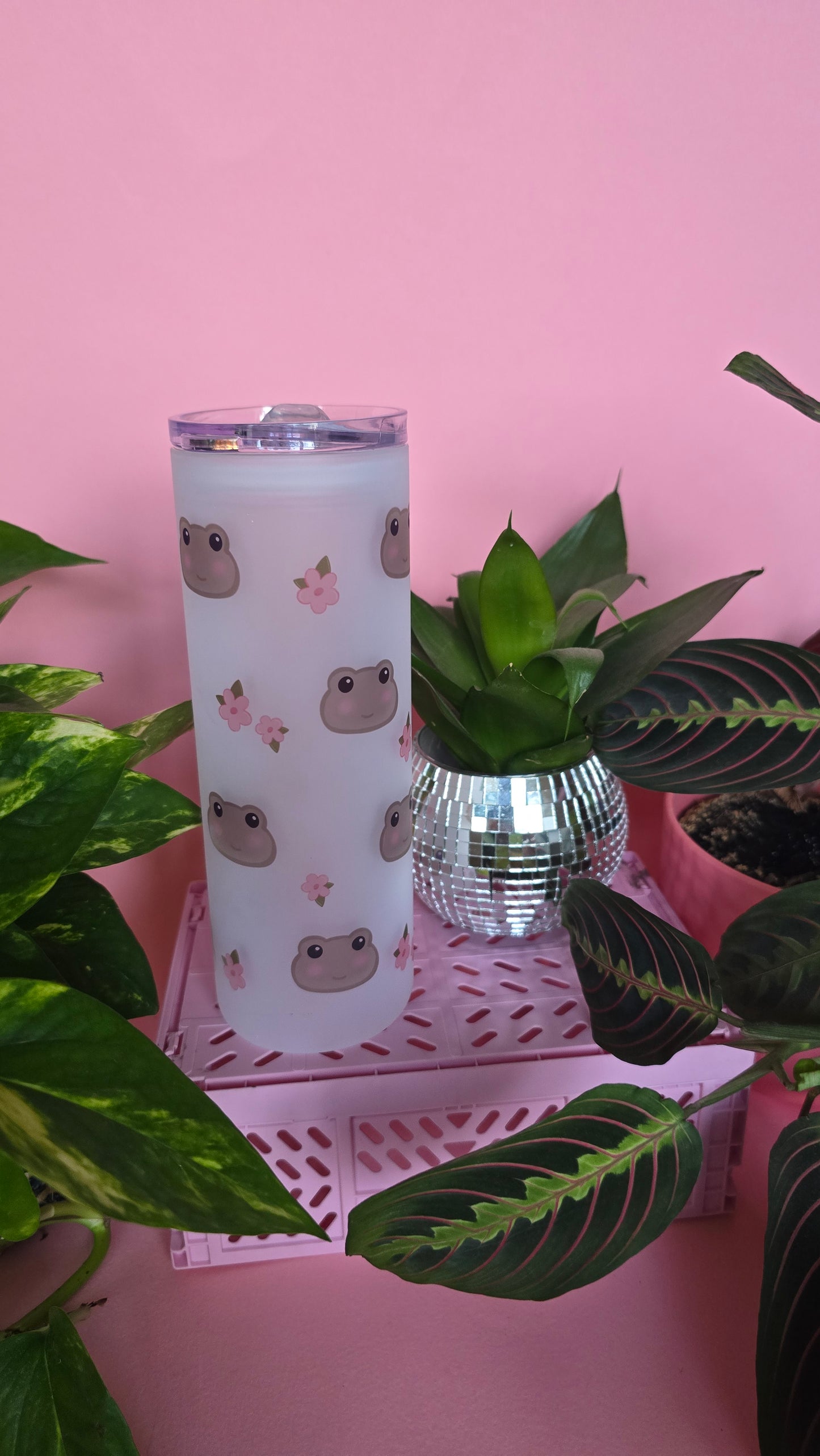 Frogs & Flowers 750ml Large Tumbler