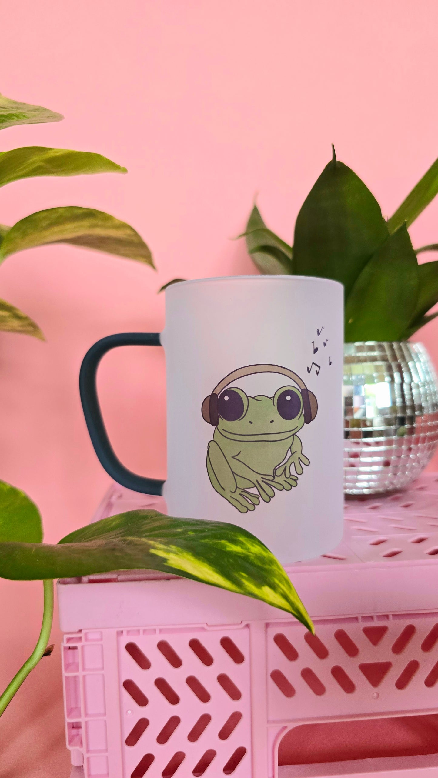 Hip Hop Frog Mug | Pink or Green Handled Frosted Glass Mug