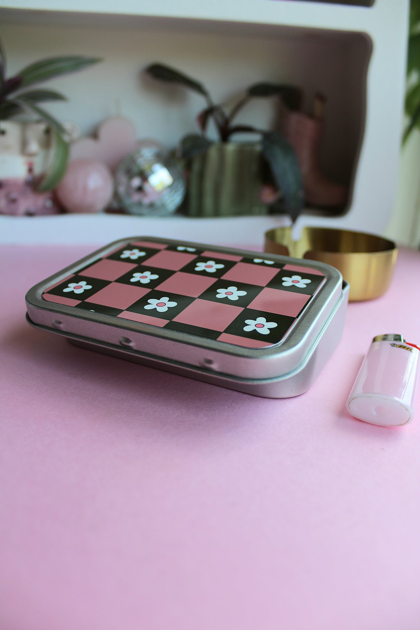 Pink & Green Flowers Rolling Tobacco Tin