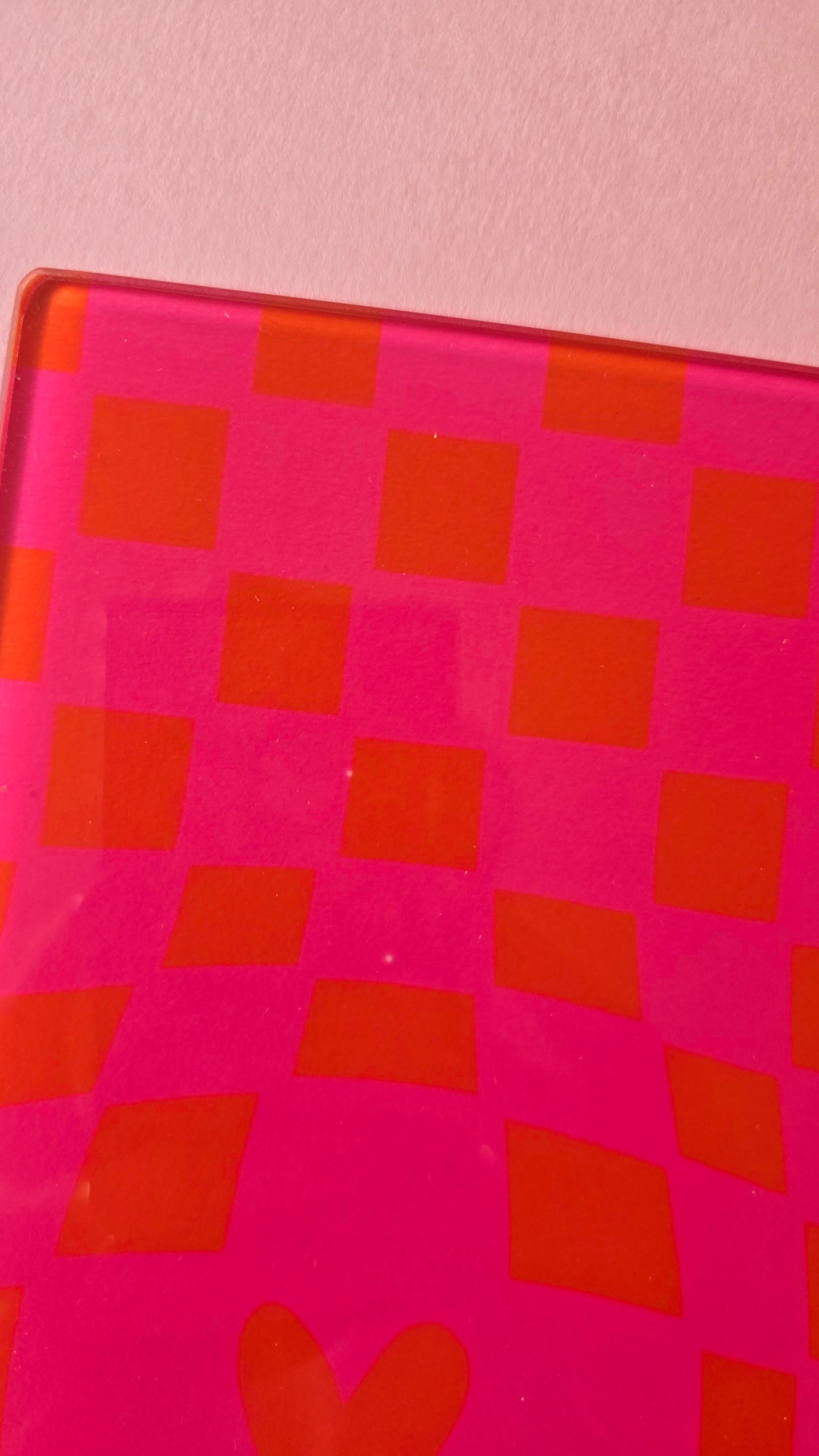 *sale* pink check chopping board