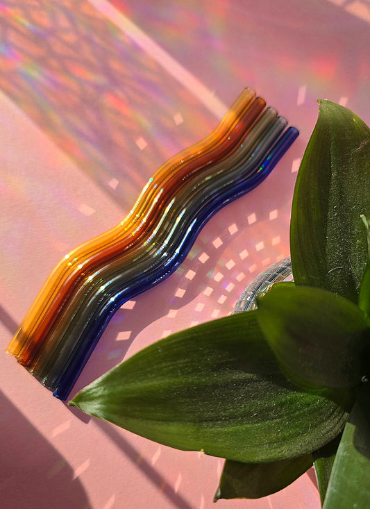 Wavy Coloured Glass Straws | Cute & Trendy Eco Friendly Glass Straws