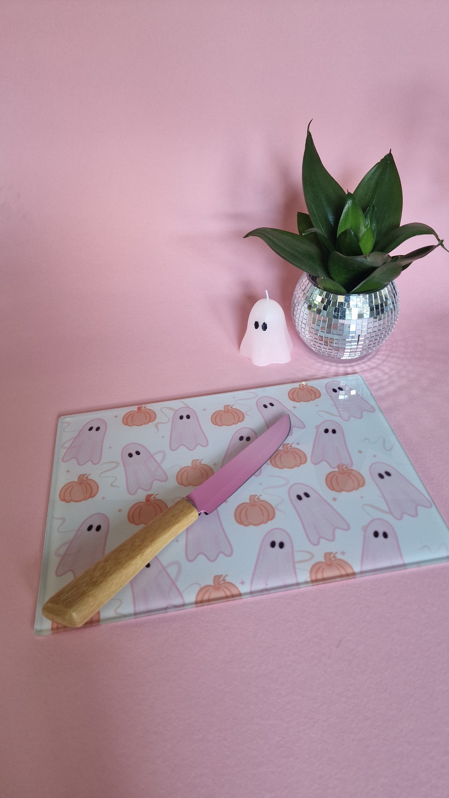 Pink Ghosties & Pumpkin Glass Chopping Board