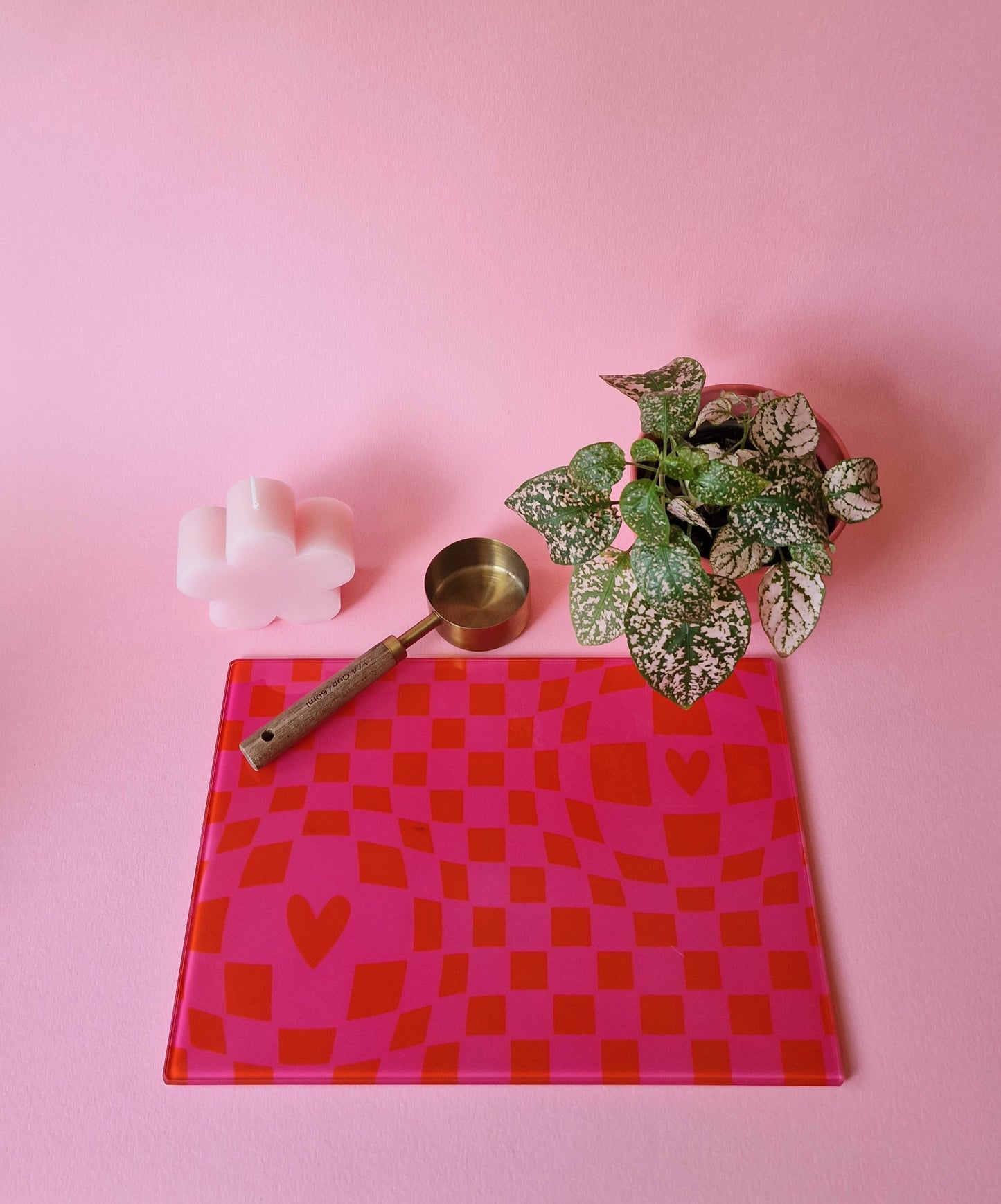 Funky Checkered Pink & Orange Glass Chopping board