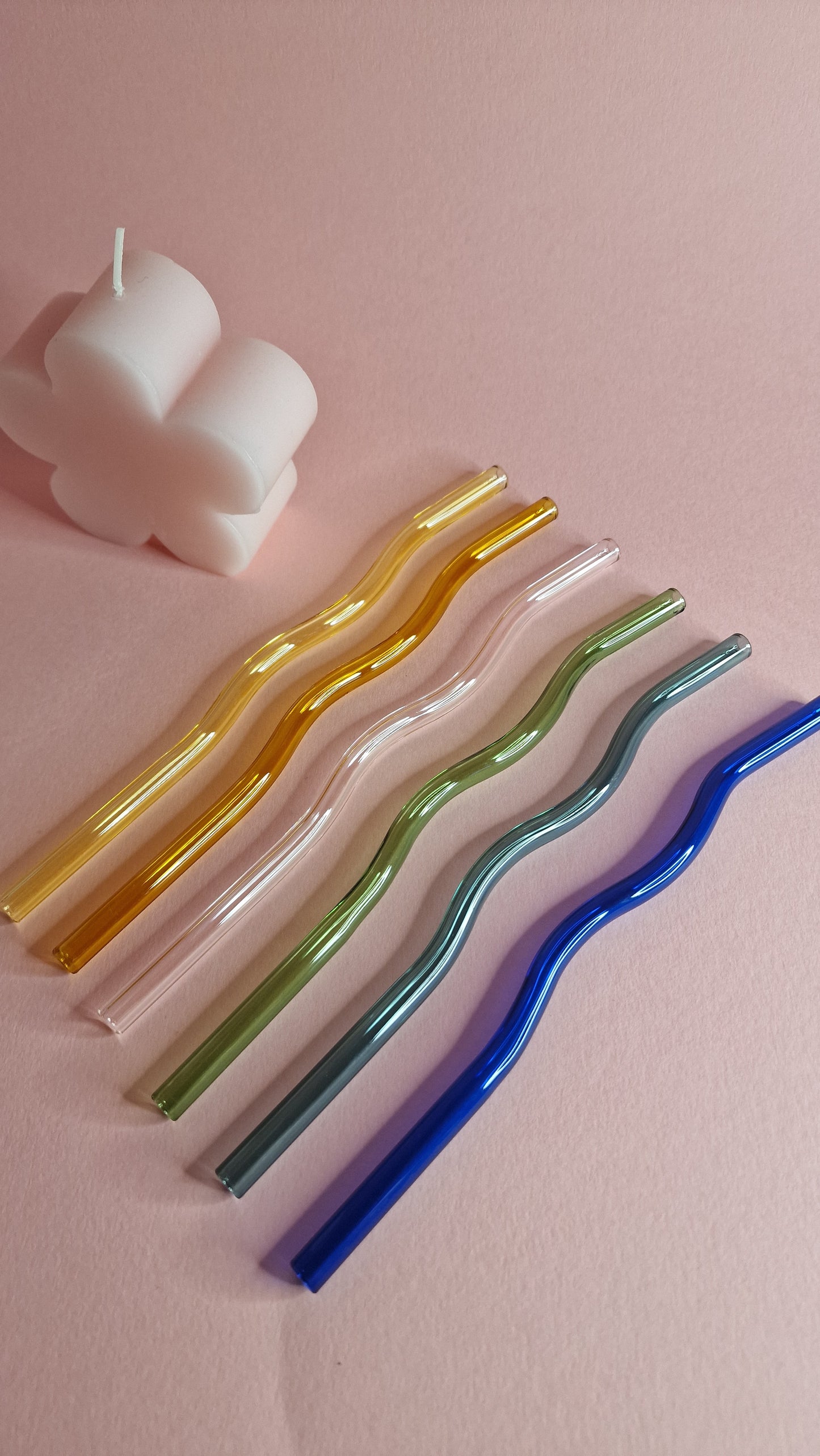 Wavy Coloured Glass Straws | Cute & Trendy Eco Friendly Glass Straws