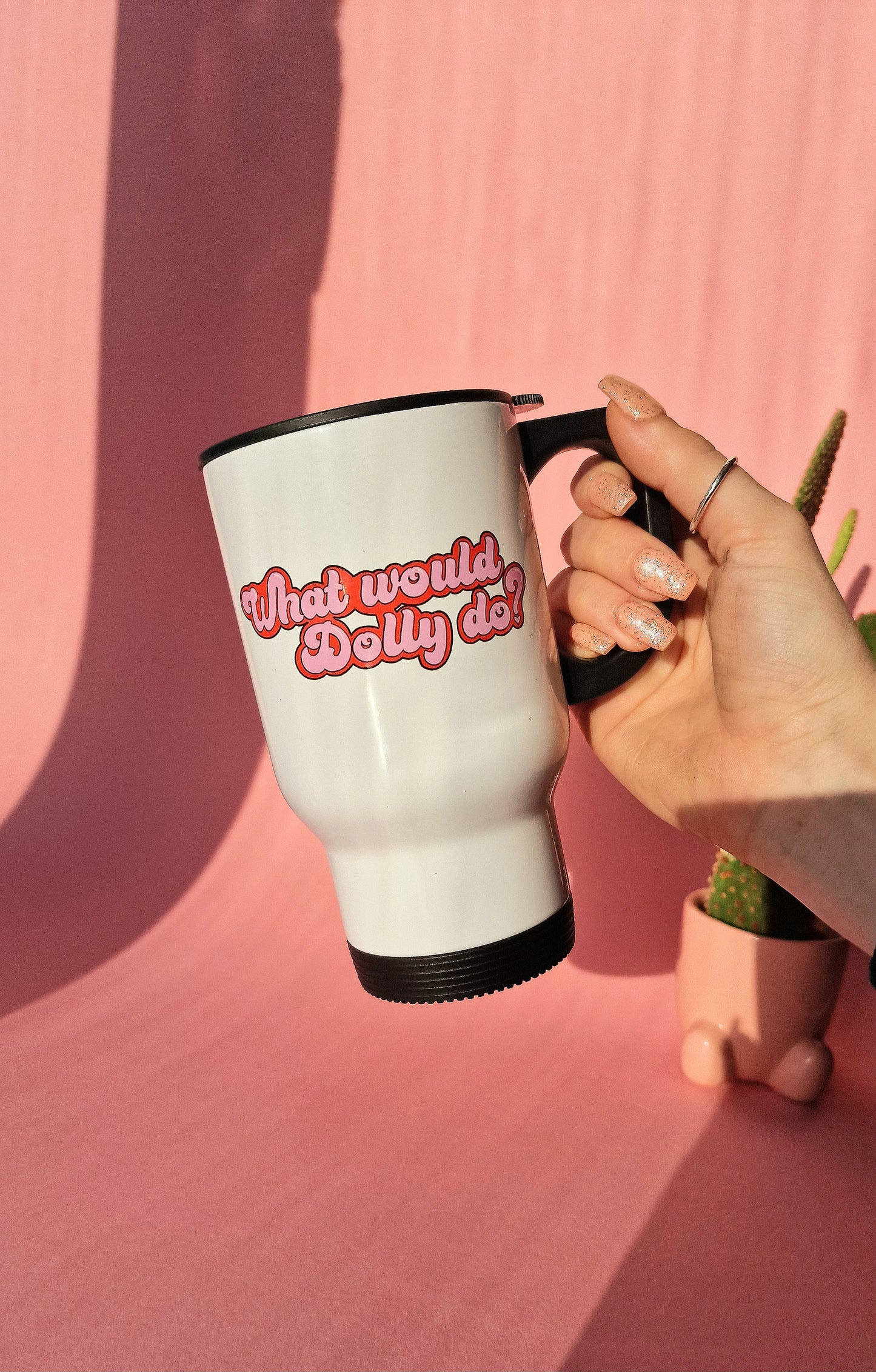 What Would Dolly Do? Cute Dolly Parton Inspired Travel Mugs