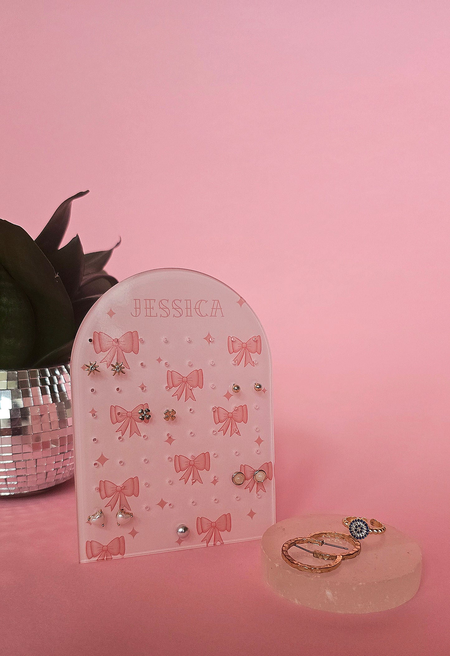 Personalised Earring Display Stand | Pink Bows | Holds 32 Pairs of Earrings | Stud Earring Jewelery Holder