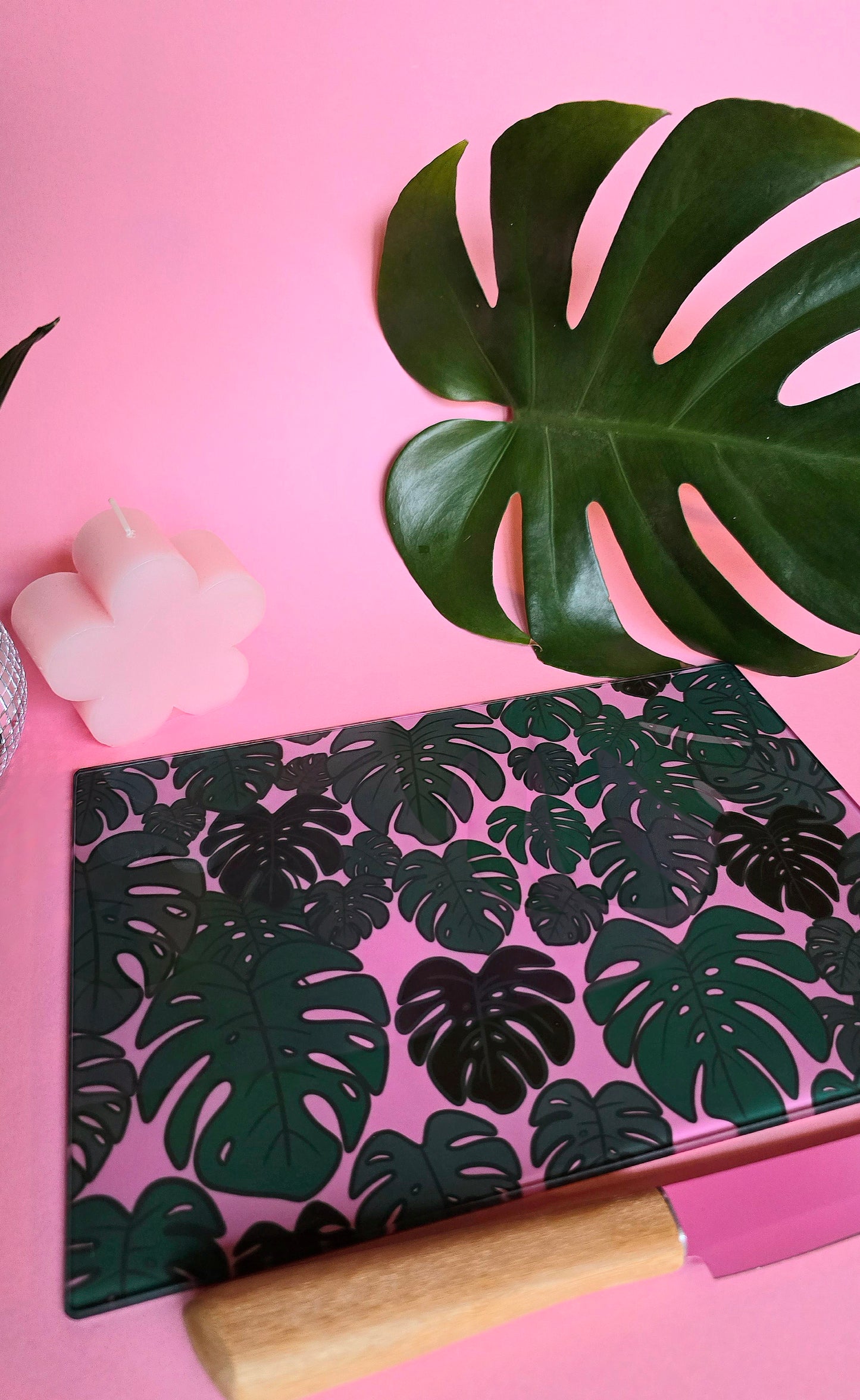 Monstera Plant Pink Glass Chopping Board