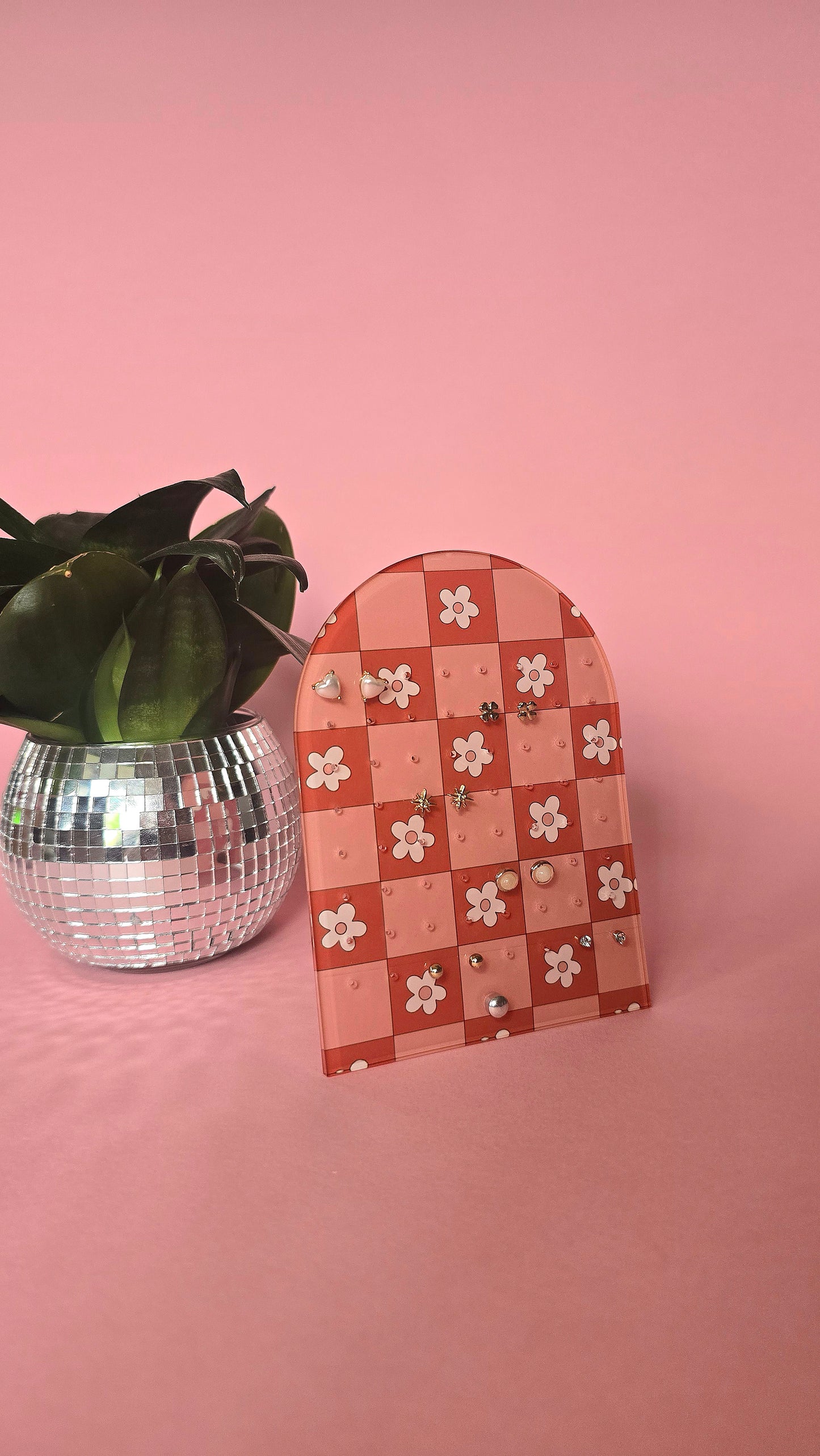 Earring Display Stand | Pink & Red Flowers | Holds 32 Pairs of Earrings | Stud Earring Jewelery Holder