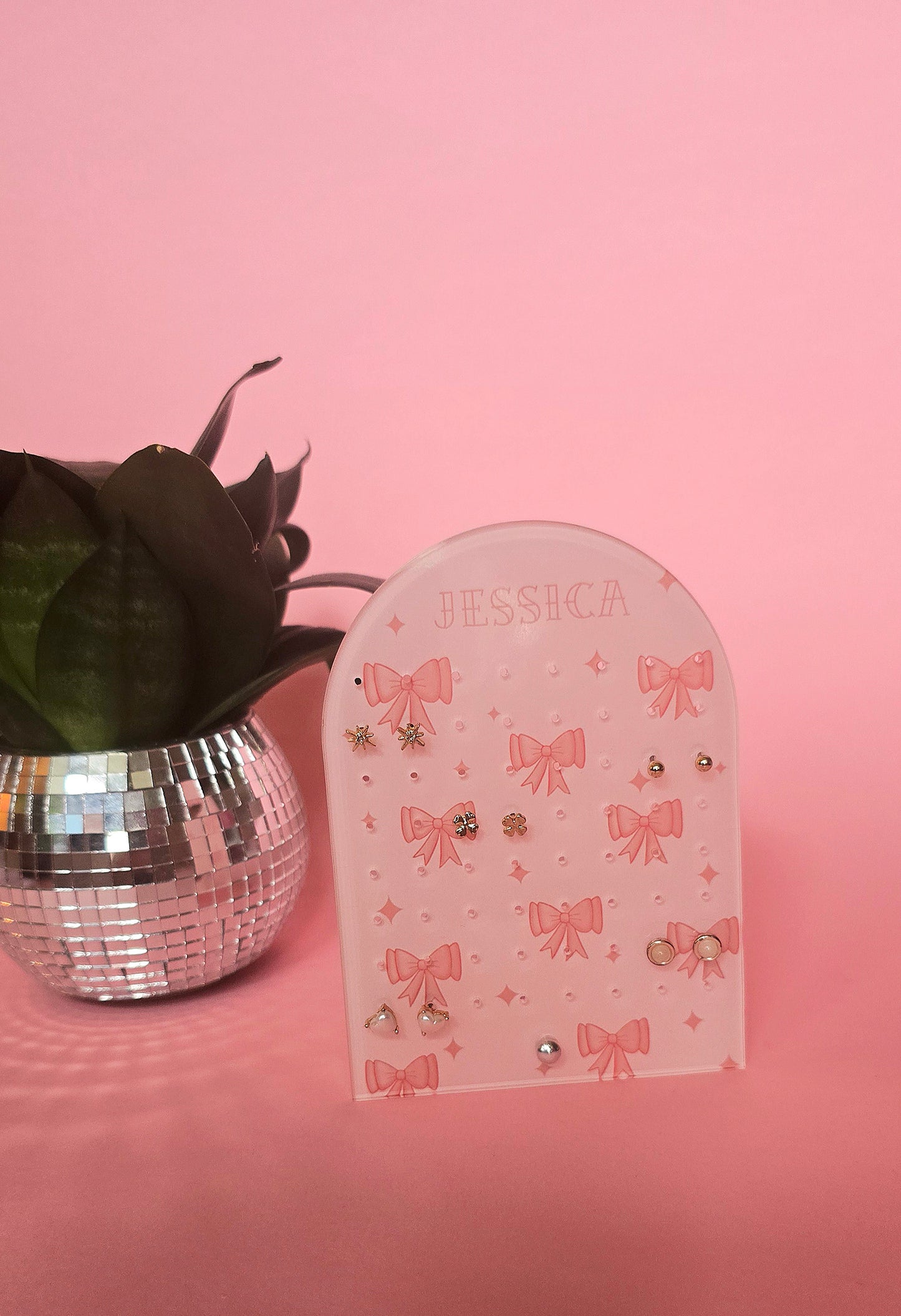 Personalised Earring Display Stand | Pink Bows | Holds 32 Pairs of Earrings | Stud Earring Jewelery Holder