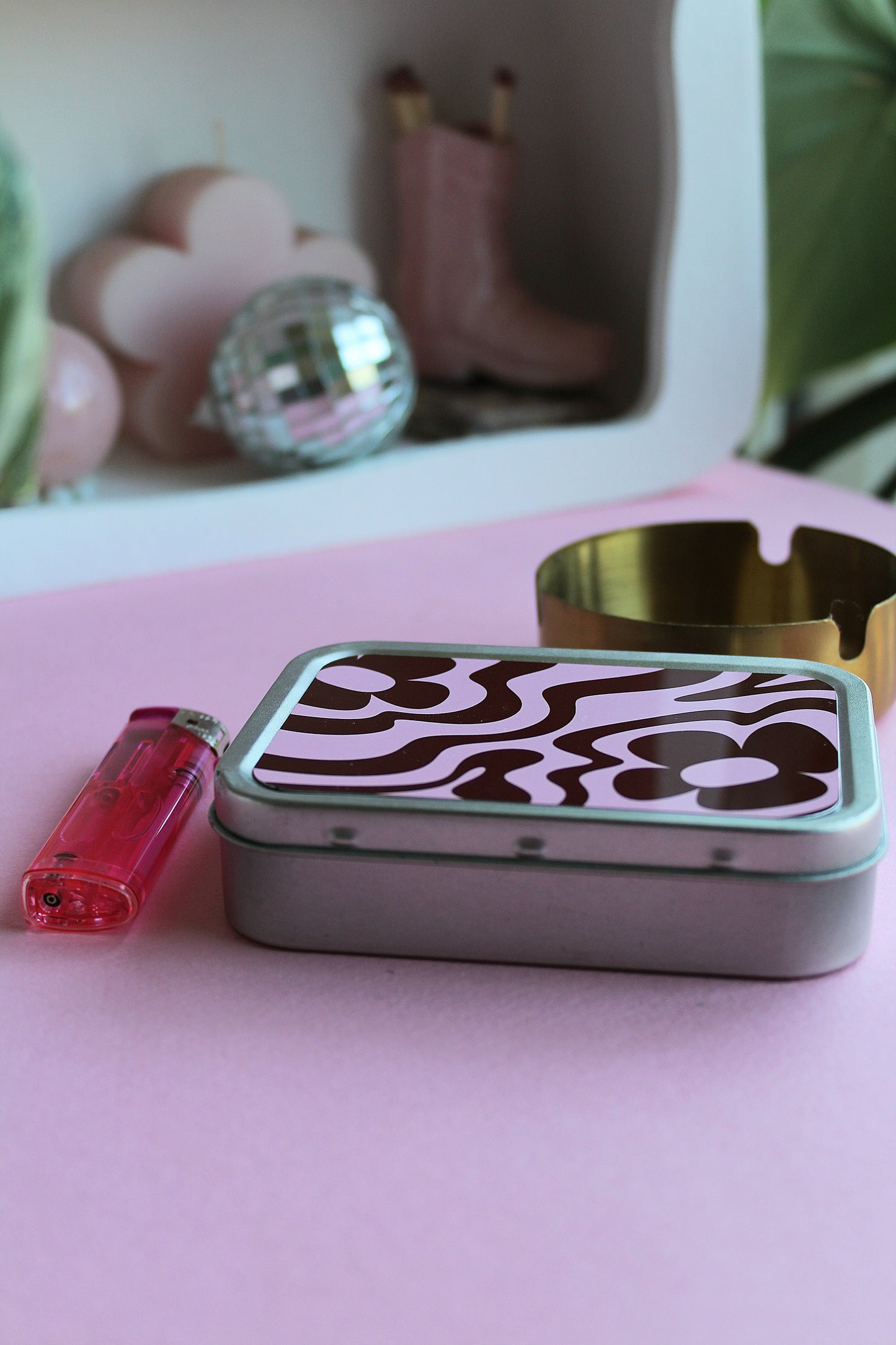 Pink & Burgundy Rolling Tin